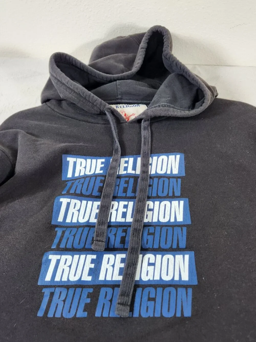 True Religion Sweatshirt Hoodie Mens Size 2XL Black with Blue Logo Print Pockets